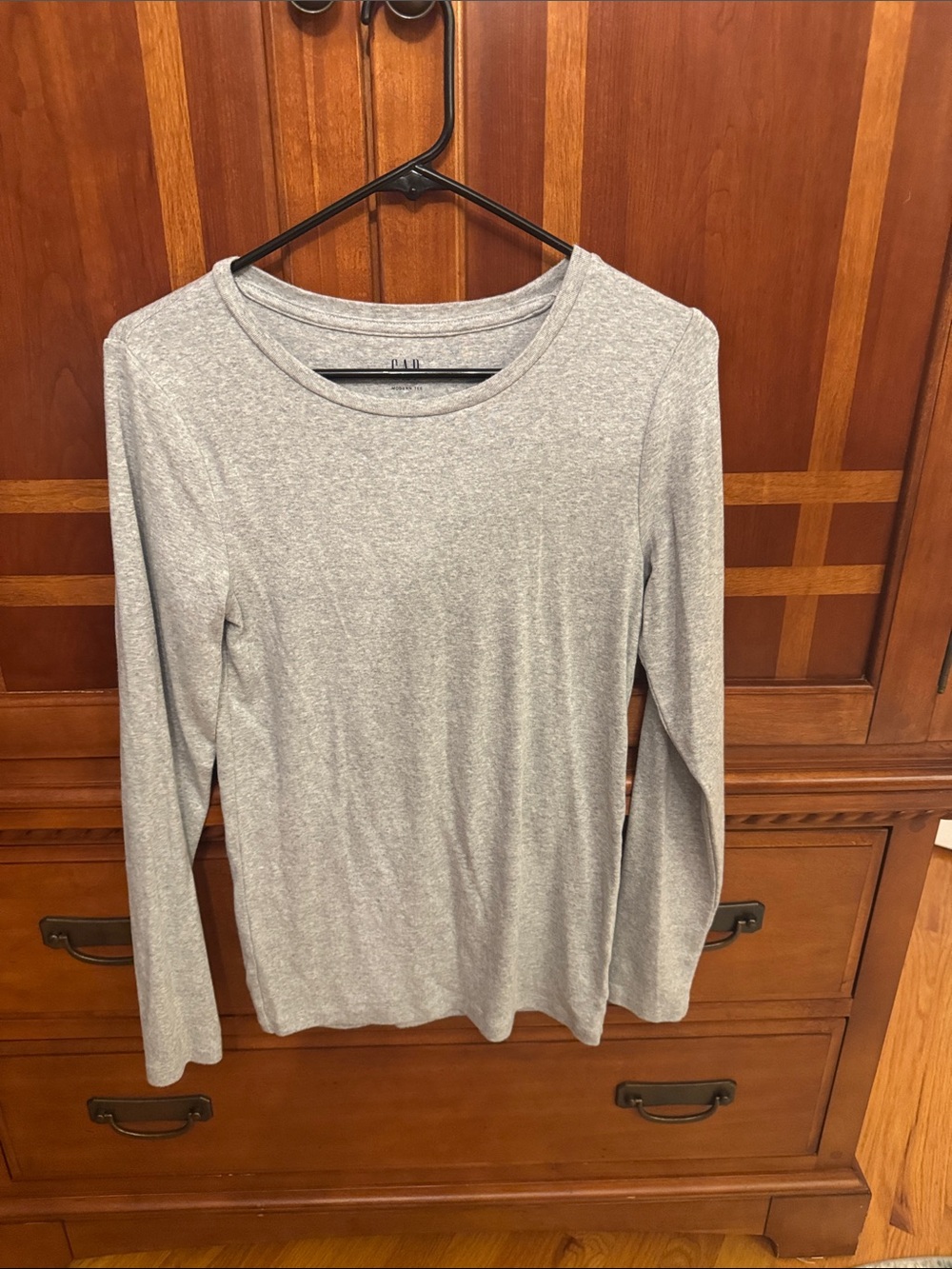 GAP Women's Long-Sleeve Crewneck Top — Heather Gray